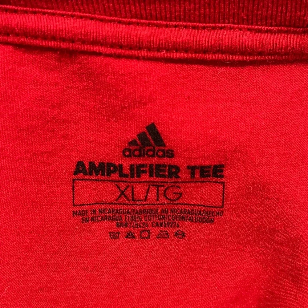 Adidas Amplifier T-Shirt Mens XL Red Bulldog Graphic Crew Neck Casual Summer Tee